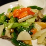 中華酒膳 幸龍 - （2014/1月）「ホタテと海老と季節野菜のあっさり炒め」