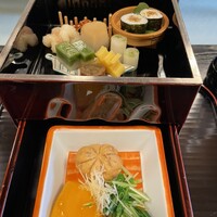 錦 - 二段重　炊き合わせ
