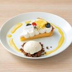 Yogurt Cheese Tart with Lemon Curd Sauce