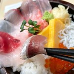 海鮮すし 海花亭 - 那珂湊･浜の地魚丼1(イワシのめっちゃ美味しい時期で最高)