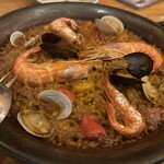バル ポルティージョ - 魚介のパエリア