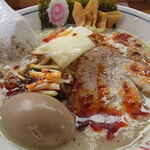 正龍 - 特濃塩白鶏麺（塩パイチーメン）＋風味変トッピングセット「チーズ三種盛り & 粗挽ペッパー」