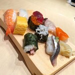 海鮮すし 海花亭 - 特選握り(10貫)の寿司としての旬魚のイワシと桜鯛が美味し過ぎる！