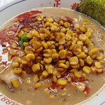 正龍 - 濃厚白鶏麺 パイチーメン 焼きもろこし盛＋例のラー油をトッピング