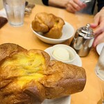 トラットリア グランボッカ - ポップオーバー（食べ過ぎ注意！笑）