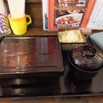 串酒場チチカブ - ランチ：ぶた重：680円(’14.02月)
