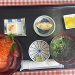 漁師の海鮮丼 - 