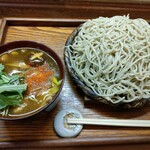 庵どう - 料理写真:つけめん　カレーざるそば　950円