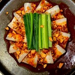 口福菜 亀吉 - 雲白肉 茹で豚のガーリックソース
