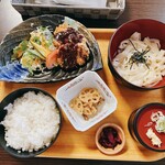 春菊 - 料理写真:日替わりランチです
