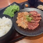 焼肉特急プレミアム - 料理写真: