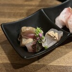 酒肴場 屯 - 大間のまぐろ大トロ炙り、シマアジ、カワハギ
