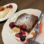 トラットリア クアルト 西新宿 - 