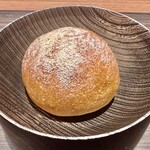 えのもと - 自家製全粒粉のパン