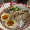 濃厚煮干とんこつラーメン　石田てっぺい