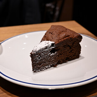 イー・エー・グラン_0