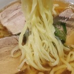 極楽湯 - 麺の感じ