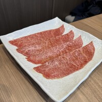 焼肉山水 虎ノ門ヒルズ店 - 炙り生上ロース　2,400円