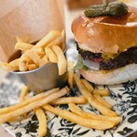 J.S. BURGERS CAFE - 