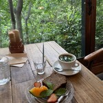 葉っぱのきもち森のカフェ - 