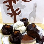 なかたに亭 - ケーキ達７個と豪華(’14.03月にて)