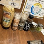 マロリーポークステーキ - 塊に味付けます。