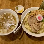 つけめん 桜坂 - 肉だくガーリック塩つけ麺　大盛り