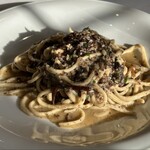 ウシマル - 地粉のPASTA
      ならタケと椎茸のパスタ