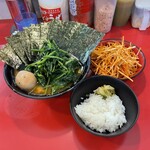 家系総本山 吉村家 - 