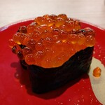 グルメ産直回転寿司 すし博多 - 