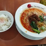 Blood Moon Tokyo design noodles - 