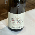 ウシマル - ブルゴーニュの赤ワイン