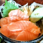 光る海 - サーモン丼ミニ