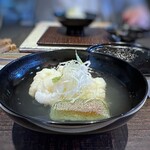 日本料理 TOBIUME - 滋味「刺毒魚」・・虎魚(朝〆・柏原漁港）、生麩