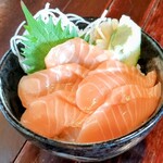 光る海 - サーモン丼ミニ