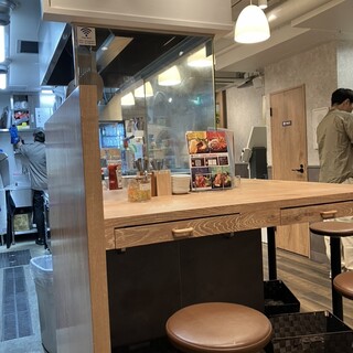 肉オムライス専門店 肉とたまご_2