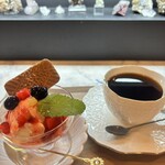 鉱物&カフェ Mineral Muru - 