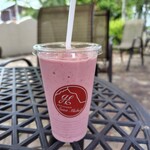 パティスリー サン・ミッシェル - いちごヨーグルトスムージー