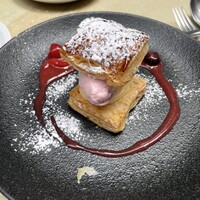 BISTRO DOUBLE -  BISTRO DOUBLE -