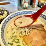 ラーメンは飲み物じゃ。 - 