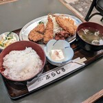 Katsuretsu resutoran burajiru - ふらじる定食　990円