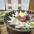 魚喜 - 料理写真:海鮮丼には、5種類の切り身が盛られています。ビジュアルがキレイ。