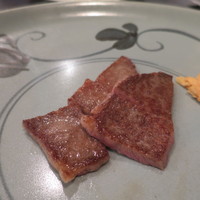 和黒 北野坂本店 - 焼いた肉