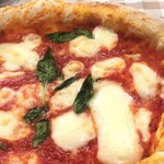 Osteria Italiana - ピッツァマルゲリータ