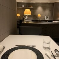 カントニーズ 燕 - 