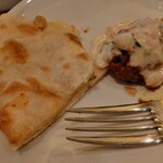 インディアンレストラン西麻布 by KENBOKKE - カシミール・ナンとラムとライタと！