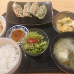 47都道府県レストラン 箕と環 - 