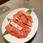 黒毛和牛一頭買い焼肉 道頓堀みつる 上本町店 - 