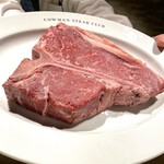 COWMAN STEAK CLUB - ④PORTER HOUSE Tボーンステーキ 
　サーロイン &ヒレ 