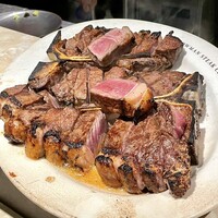 COWMAN STEAK CLUB - ④PORTER HOUSE Tボーンステーキ 
                    　サーロイン &ヒレ 